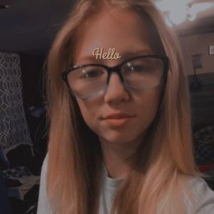 Meet your Posher, Lilly